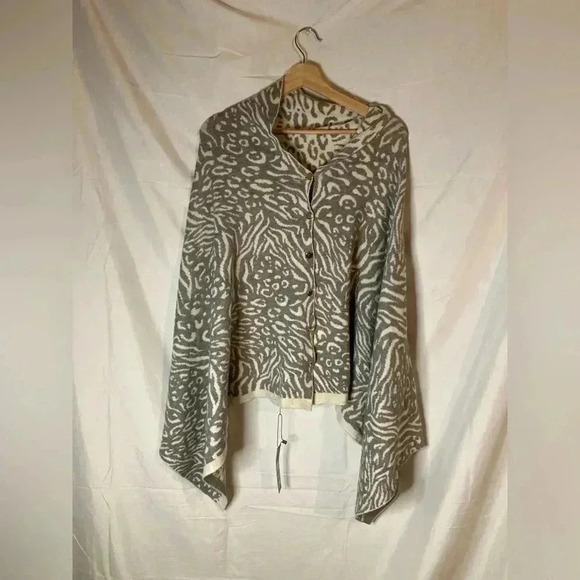 arianna Sweaters - Poncho style piece that buttons in the front Arianna animal print NWT